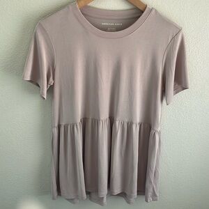 American Eagle women’s short sleeve flounce top |taupe | size XS